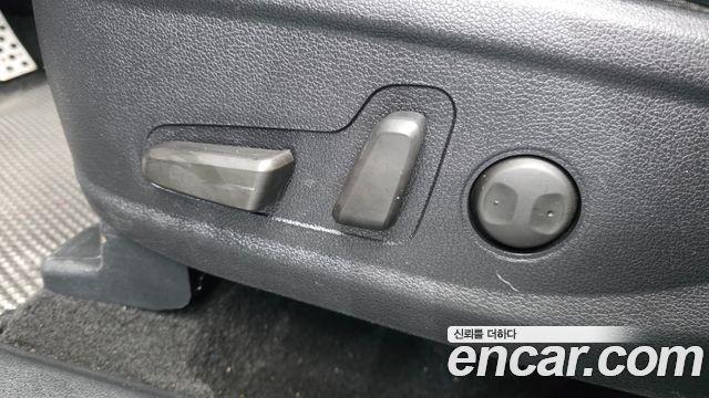 Hyundai Santa Fe (TM) Diesel 2.0 2WD Premium 2019 — фото 30