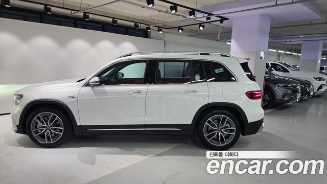 Mercedes-Benz GLB-Class (X247) AMG GLB35 4MATIC 2026 — фото 8