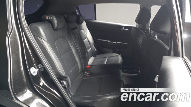 Kia Sportage The Bold Diesel 2.0 2WD Luxury 2019 — фото 11