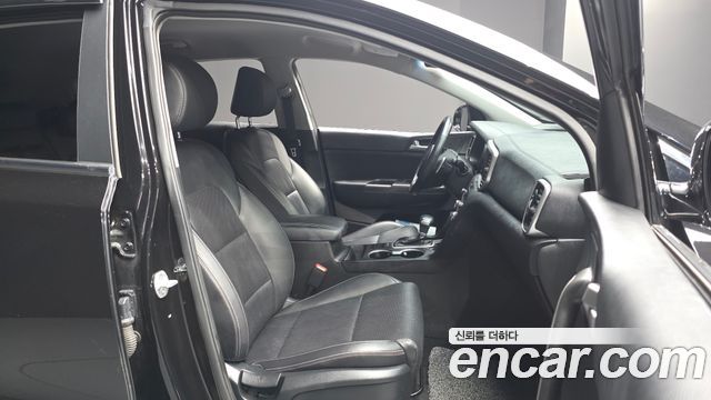 Kia Sportage The Bold Diesel 2.0 2WD Luxury 2019 — фото 26
