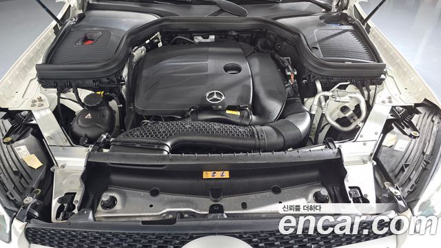Mercedes-Benz GLC-Class (X253) GCL300 4MATIC Coupe 2023 — фото 6