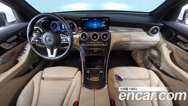 Mercedes-Benz GLC-Class (X253) GCL300 4MATIC Coupe 2023 — фото 7