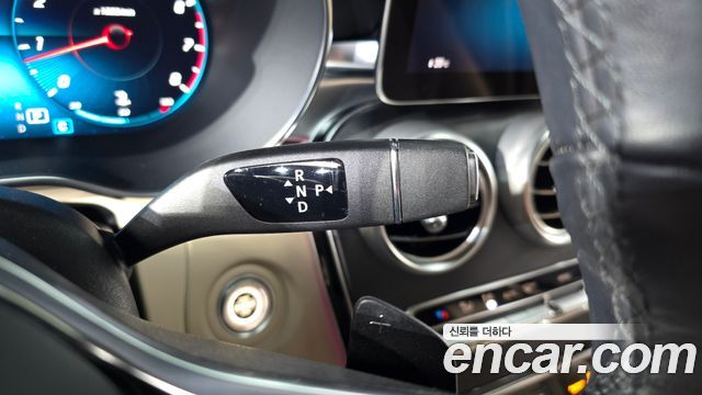 Mercedes-Benz GLC-Class (X253) GCL300 4MATIC Coupe 2023 — фото 9