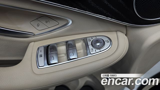 Mercedes-Benz GLC-Class (X253) GCL300 4MATIC Coupe 2023 — фото 28