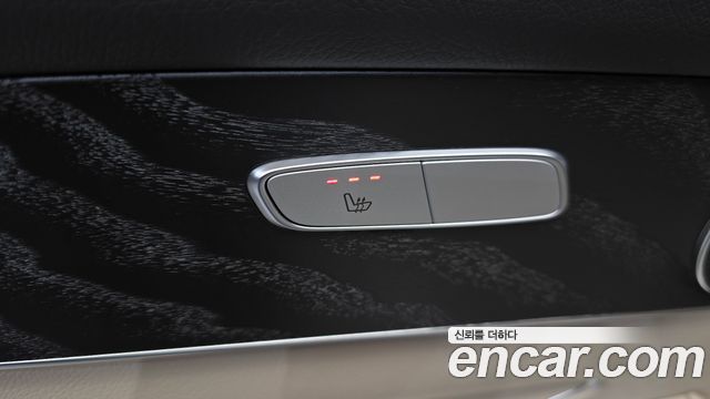 Mercedes-Benz GLC-Class (X253) GCL300 4MATIC Coupe 2023 — фото 31