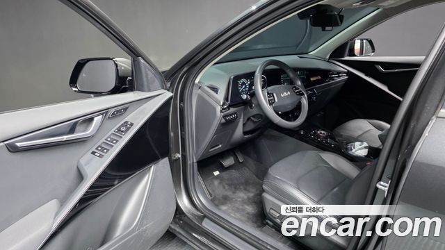 Kia Niro Prestige 2025 — фото 10