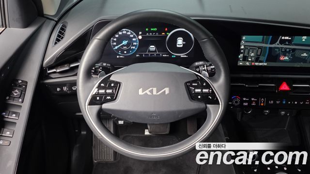 Kia Niro Prestige 2025 — фото 13