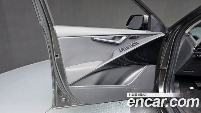 Kia Niro Prestige 2025 — фото 24