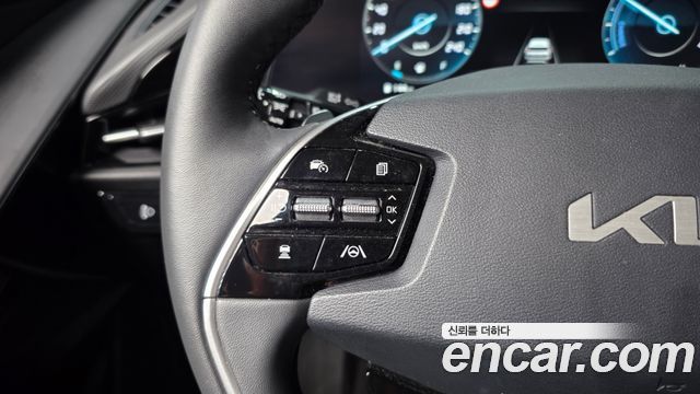 Kia Niro Prestige 2025 — фото 32