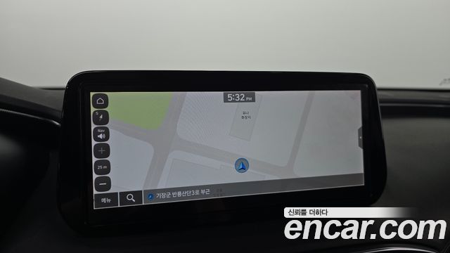 Hyundai Santa Fe Gasoline 2.5T 2WD Exclusive 2022 — фото 17