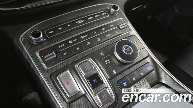 Hyundai Santa Fe Gasoline 2.5T 2WD Exclusive 2022 — фото 18