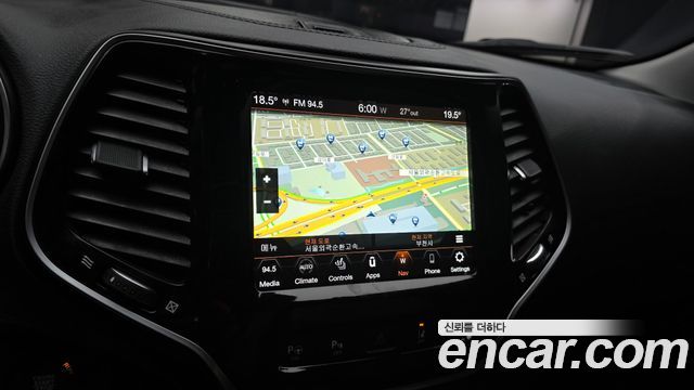 Jeep Cherokee (KL) 2.4 Limited AWD 2020 — фото 15