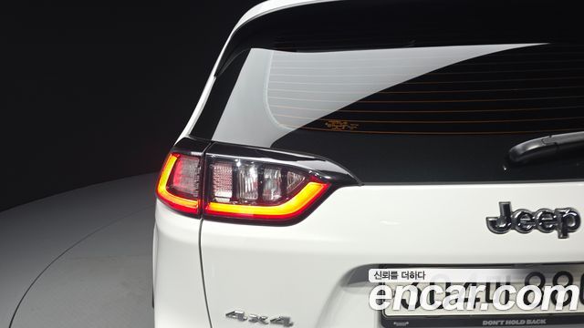 Jeep Cherokee (KL) 2.4 Limited AWD 2020 — фото 23
