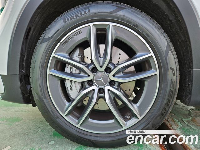 Mercedes-Benz GLB-Class (X247) AMG GLB35 4MATIC 2026 — фото 3