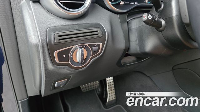 Mercedes-Benz GLC-Class (X253) GLC300 4MATIC 2022 — фото 28