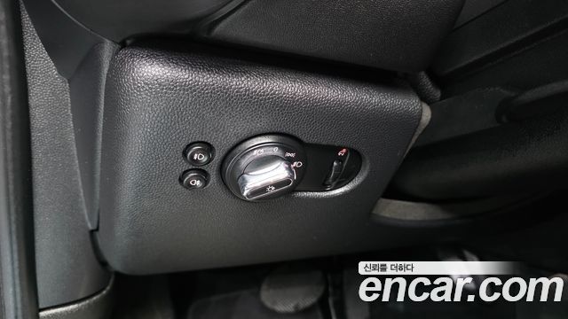 MINI Cooper 5Door Standard 3rd 2021 — фото 18