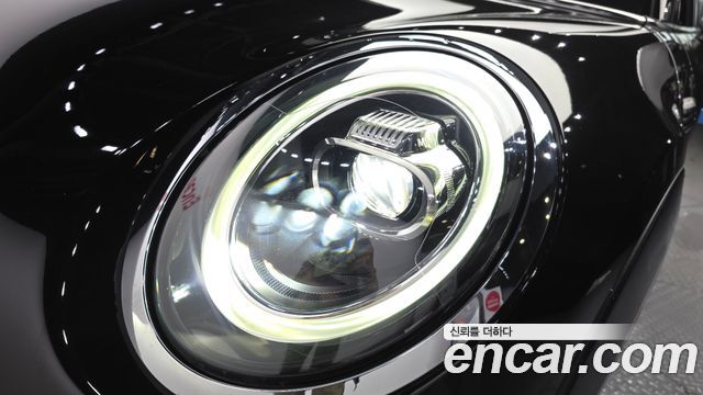 MINI Cooper 5Door Standard 3rd 2021 — фото 22
