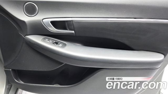 Hyundai Sonata (DN8) 2.0 Premium 2020 — фото 24