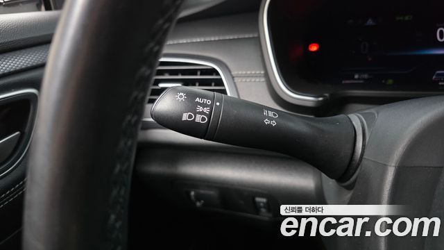 Renault Korea SM6 1.3 TCe LE 2021 — фото 27