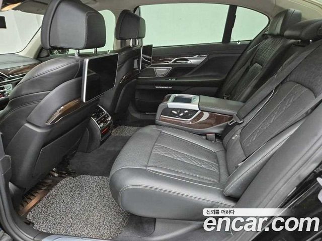 BMW 7 Series (G11) 740Li xDrive 2016 — фото 15