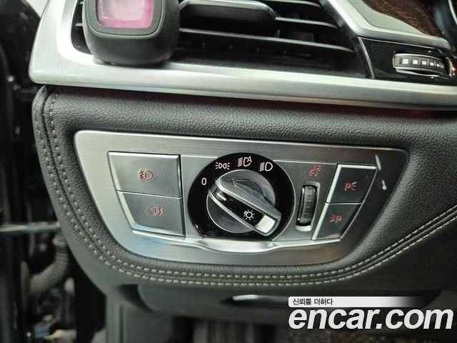 BMW 7 Series (G11) 740Li xDrive 2016 — фото 22