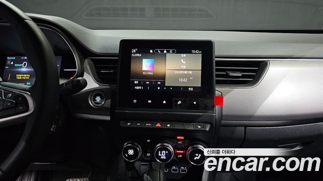 Renault Korea Arkana 1.6 E-TECH Techno 2025 — фото 14
