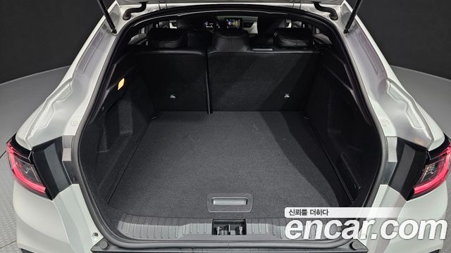 Renault Korea Arkana 1.6 E-TECH Techno 2025 — фото 20