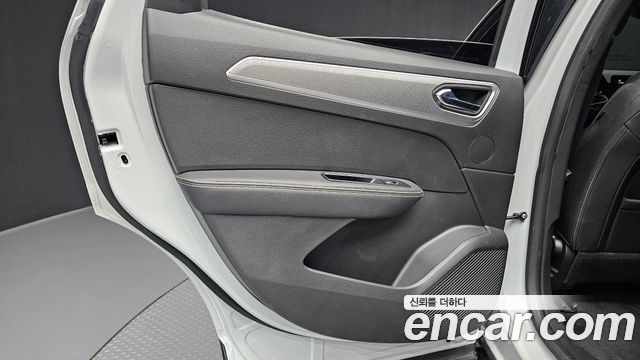 Renault Korea Arkana 1.6 E-TECH Techno 2025 — фото 25