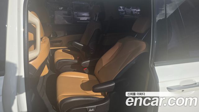 Kia Carnival (IV) Diesel 9-Seater Signature 2023 — фото 8