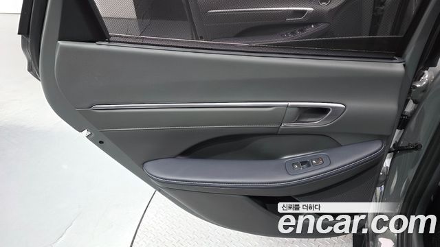 Hyundai Sonata (DN8) 2.0 Inspiration 2022 — фото 25