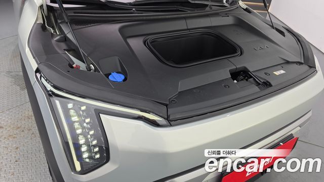 Kia EV3 Standard 2WD Air 2025 — фото 6