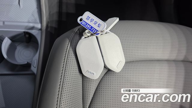 Kia EV3 Standard 2WD Air 2025 — фото 16