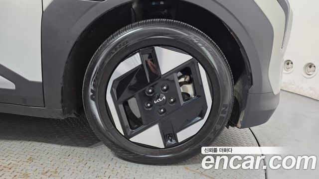 Kia EV3 Standard 2WD Air 2025 — фото 21