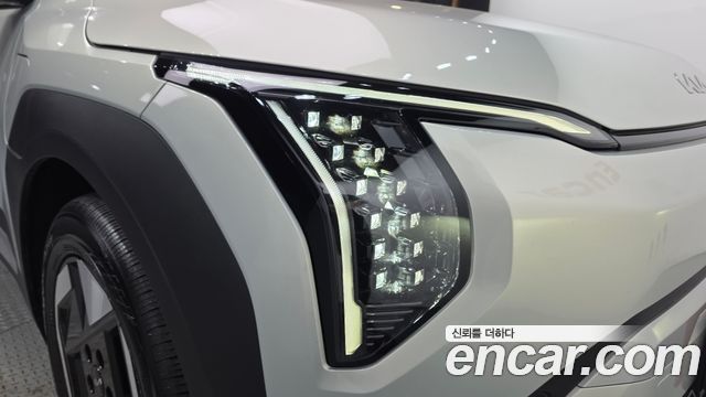 Kia EV3 Standard 2WD Air 2025 — фото 22