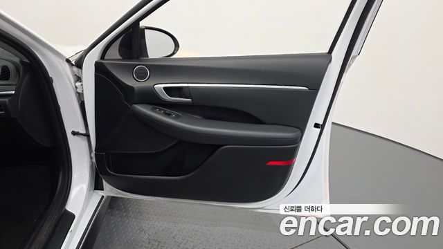 Hyundai Sonata (DN8) 2.0 LPG(rental car) Style 2020 — фото 30