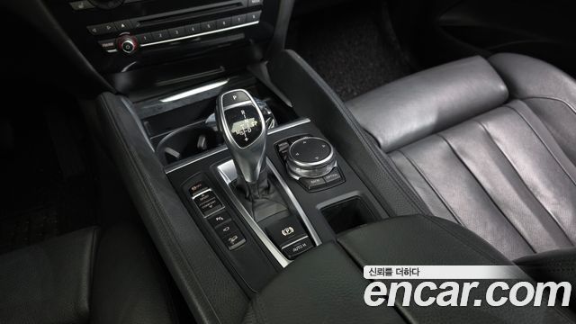 BMW X6 (F16) xDrive 40d 2015 — фото 9