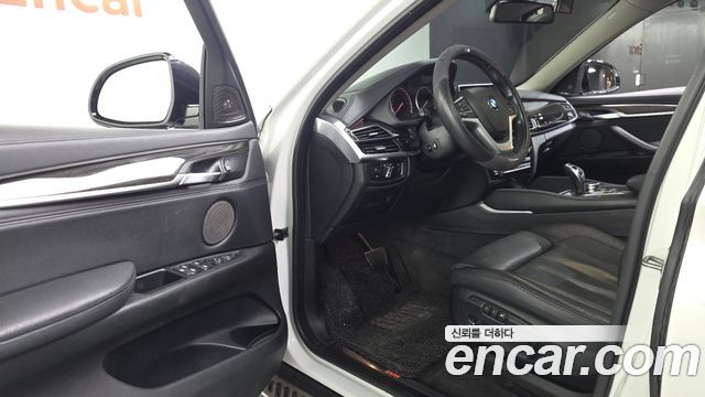 BMW X6 (F16) xDrive 40d 2015 — фото 10