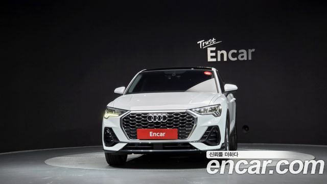 Audi Q3 (F3) 35 TDI Sportback 2022 — фото 3