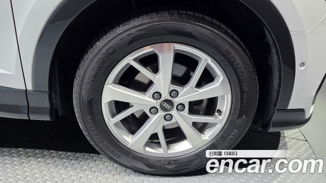 Audi Q3 (F3) 35 TDI Sportback 2022 — фото 5