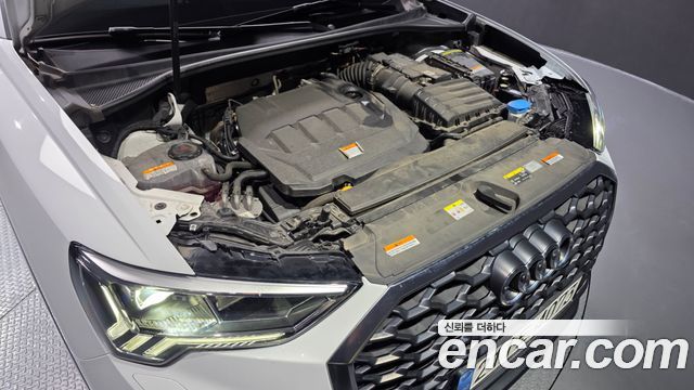 Audi Q3 (F3) 35 TDI Sportback 2022 — фото 6