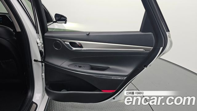 Hyundai Grandeur (IG) 2.5 Exclusice 2020 — фото 25