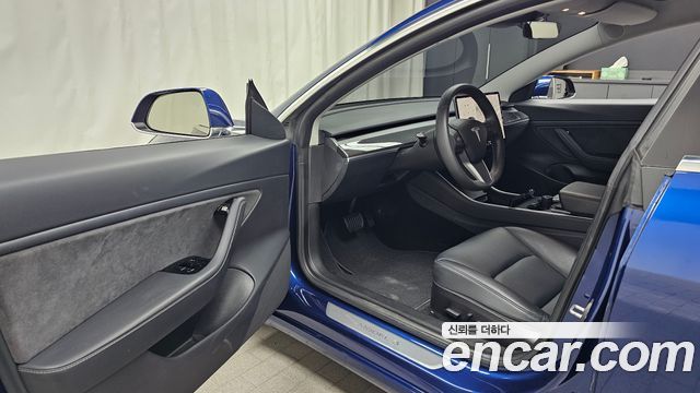 Tesla Model 3 Long Range AWD 2020 — фото 10