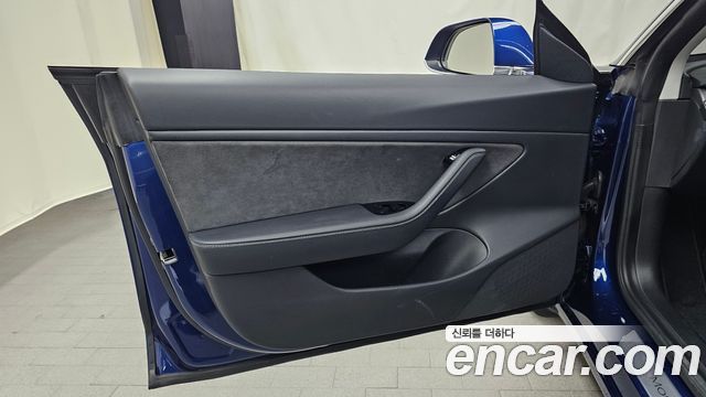 Tesla Model 3 Long Range AWD 2020 — фото 24