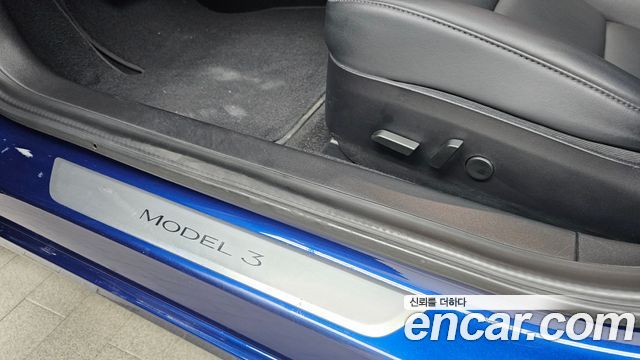 Tesla Model 3 Long Range AWD 2020 — фото 27