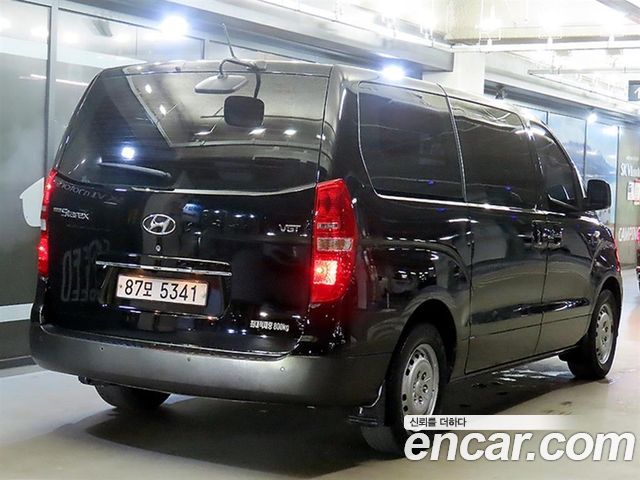 Hyundai Grand Starex Van 3-Seater Style 2019 — фото 4