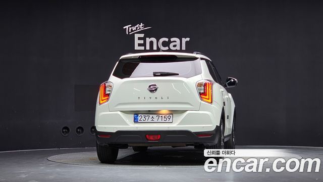 KG Mobility (SsangYong) Very New Tivoli Gasoline 1.5 2WD V3 2022 — фото 4