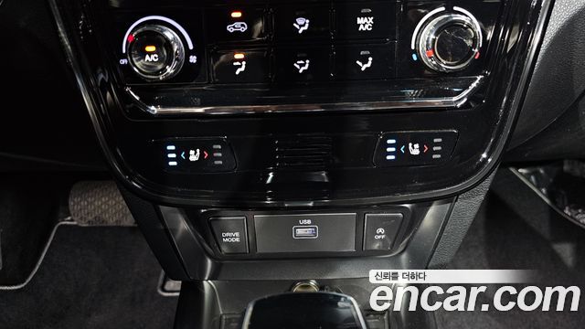 KG Mobility (SsangYong) Very New Tivoli Gasoline 1.5 2WD V3 2022 — фото 18