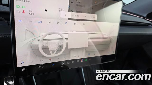 Tesla Model Y RWD 2025 — фото 17