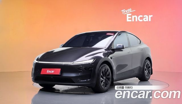 Tesla Model Y RWD