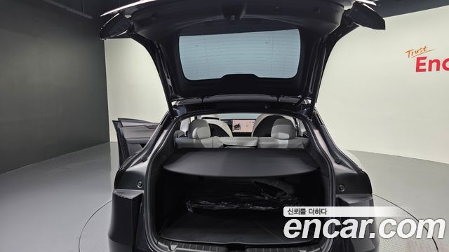 Tesla Model Y RWD 2025 — фото 31